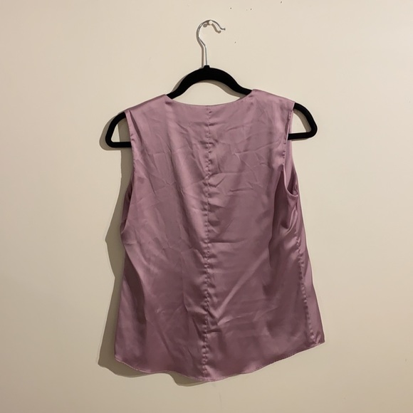 WHBM | Sleeveless Blouse | Size 0 - Picture 2 of 6